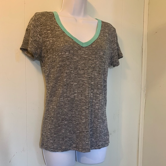 American Dream Gray & Aqua (Blue) V-neck Women's Casual T-shirt size L - Picture 4 of 16